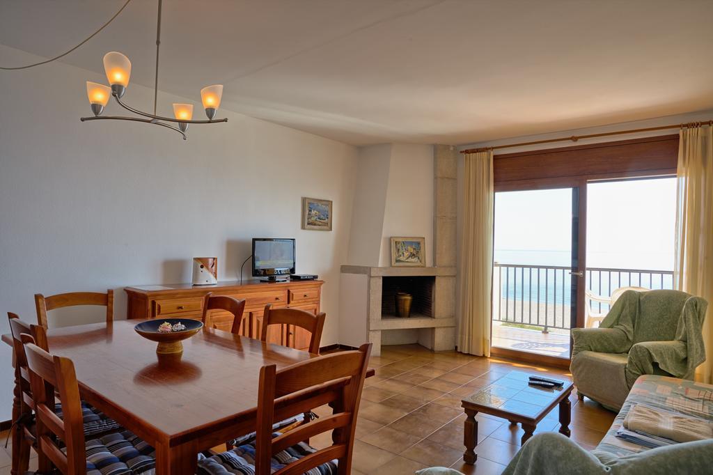 Apartaments Les Dunes Пальс Номер фото
